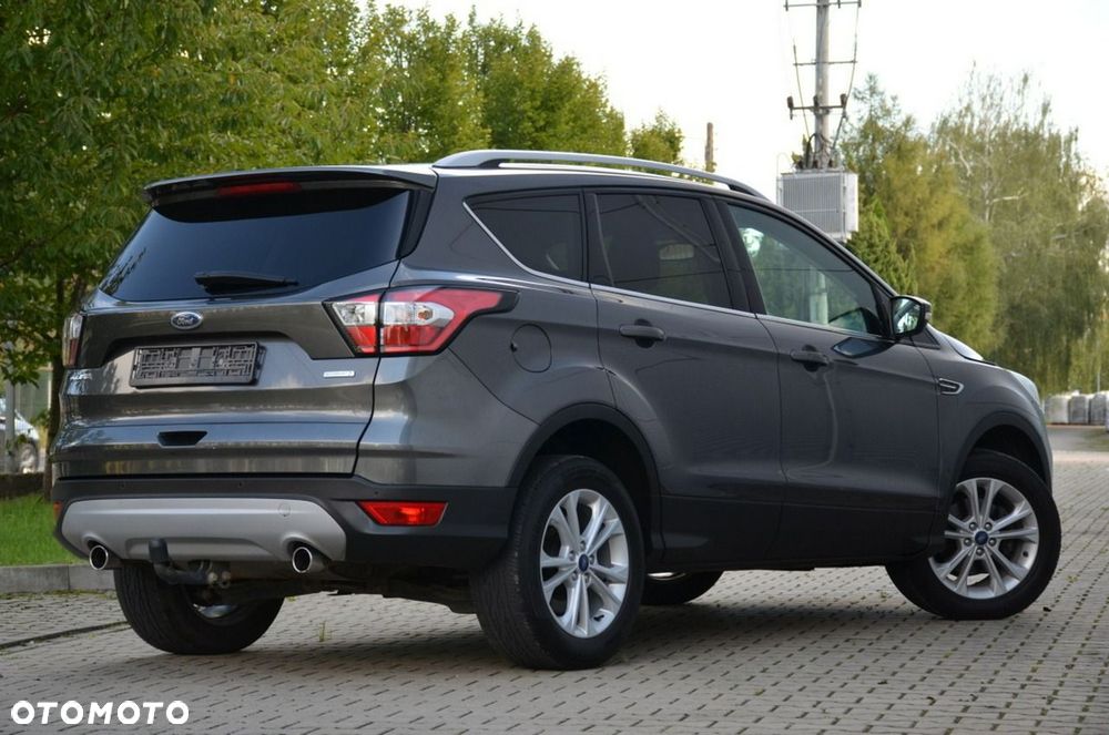 Ford Kuga - 12