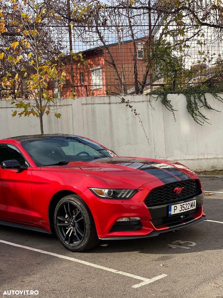 Ford Mustang - 3