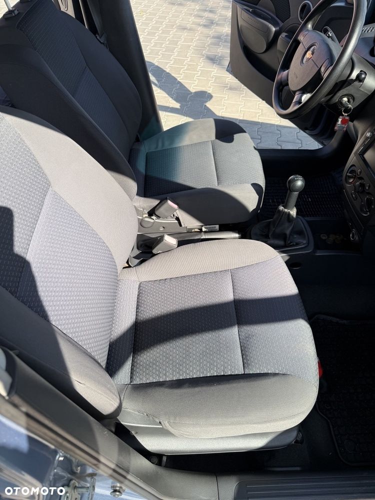 Chevrolet Kalos 1.2 SE - 16