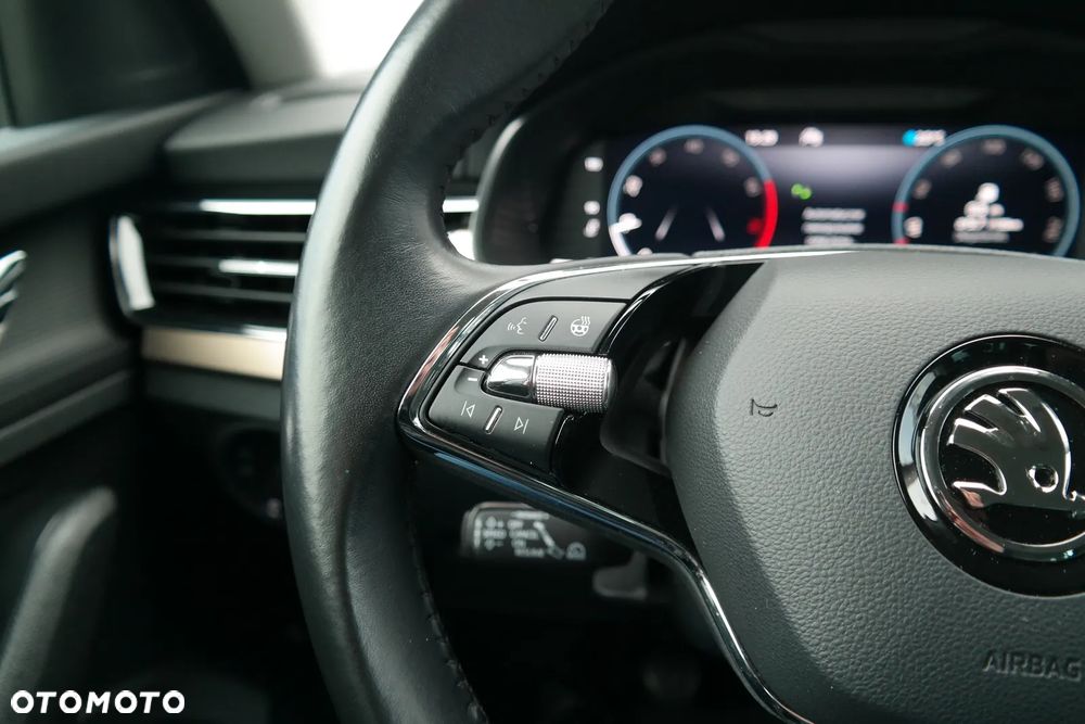 Skoda Kamiq 1.0 TSI Style - 17