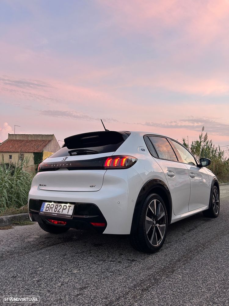 Peugeot E-208 2020 photo 3