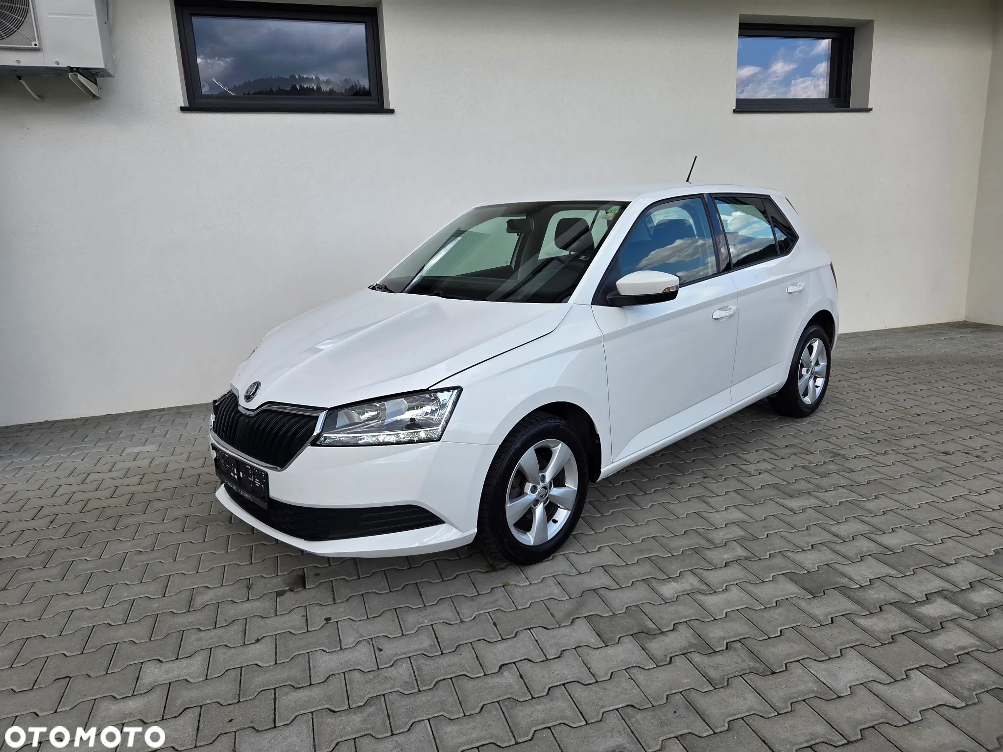 Skoda Fabia - 6