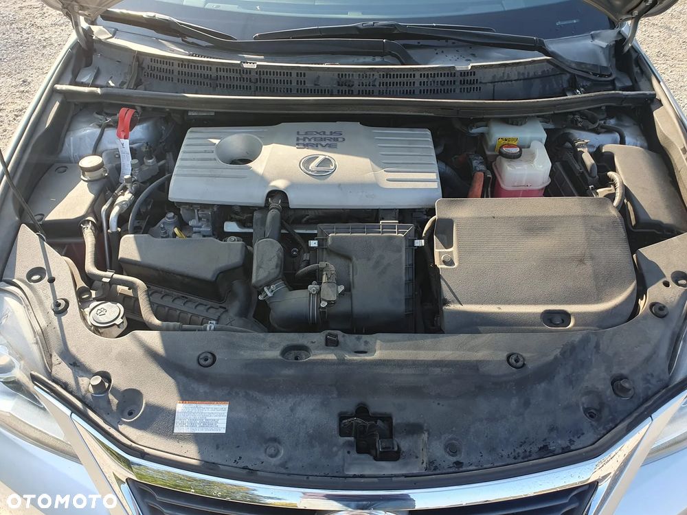 Lexus CT - 13