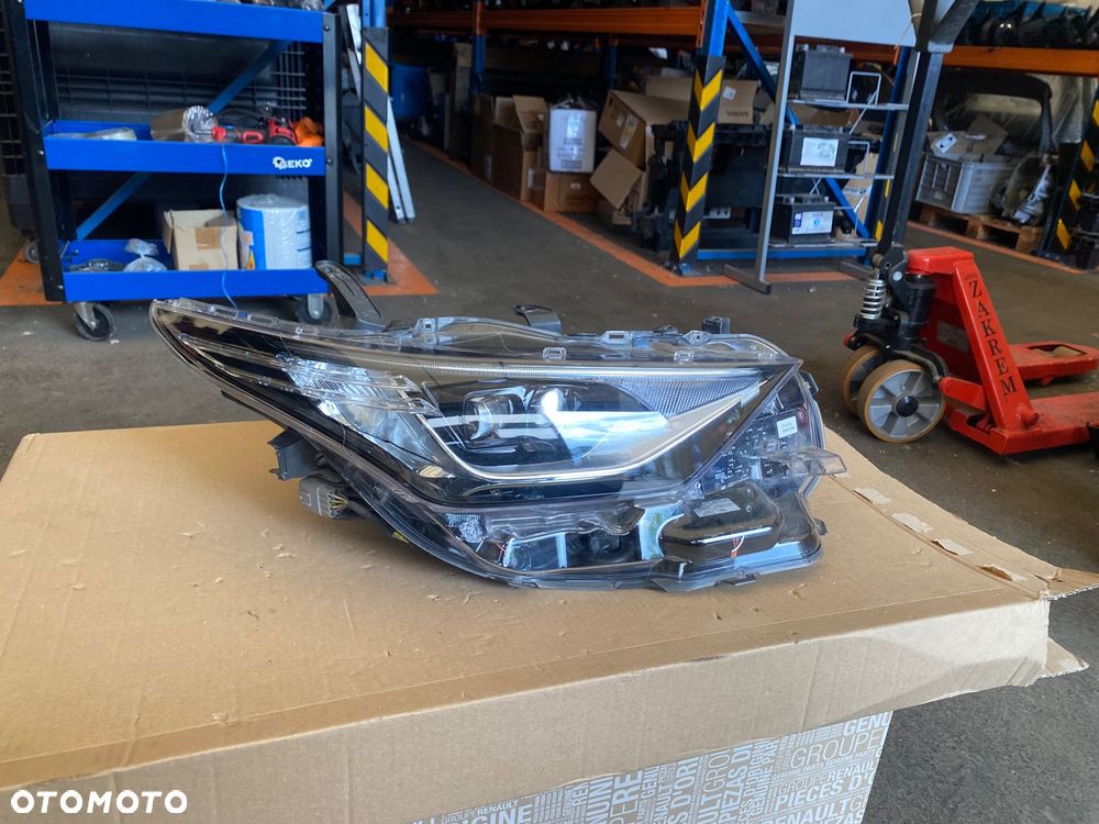 TOYOTA AURIS 2 II lift E18 FULL LED LAMPA PRZEDNIA PRAWA REFLEKTOR PRZEDNI PRAWY PRZÓD EUROPA 81110-02K60 - 3