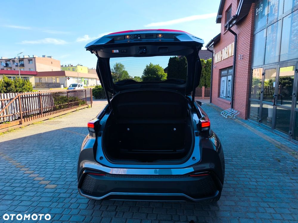 Toyota C-HR - 10
