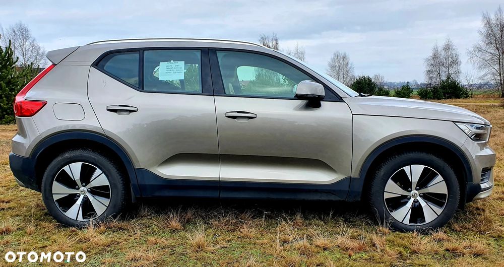 Volvo XC 40 T3 Momentum Pro - 8