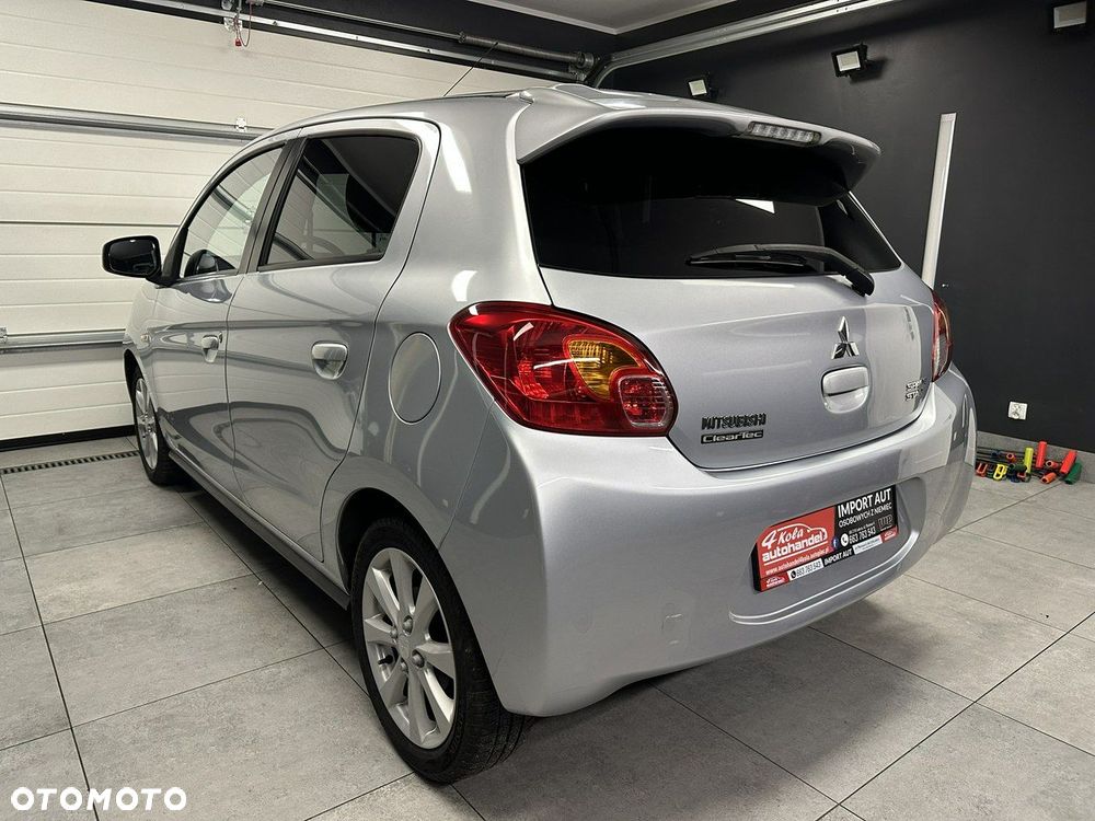 Mitsubishi Space Star - 3