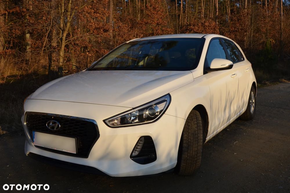 Hyundai i30 1.4 T-GDI Classic + DCT - 3