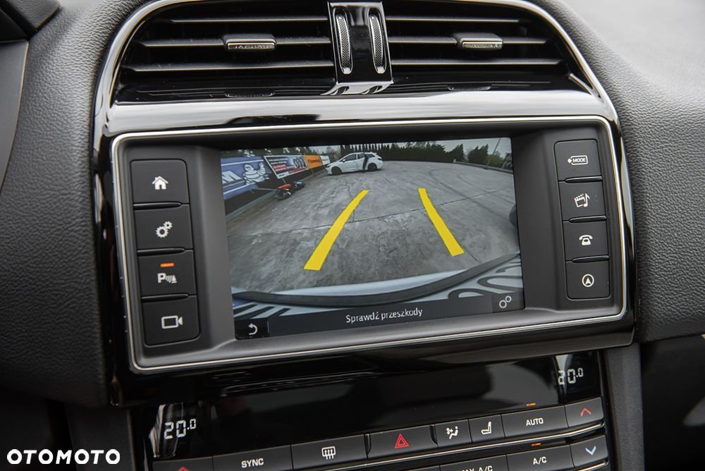 Jaguar F-Pace 2.0 i4D AWD Prestige - 26