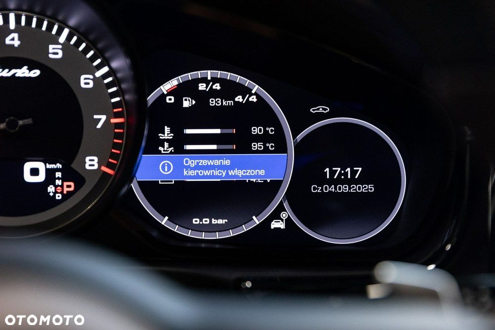 Porsche Panamera Turbo - 39