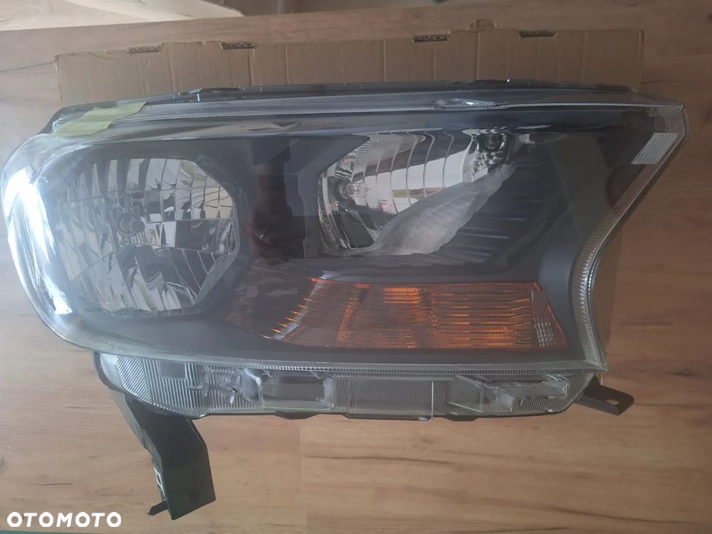 NOWA Lampa Przednia Lewa Ford Ranger - 1