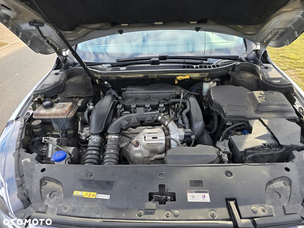 Peugeot 508 1.6 e-THP Active S&S - 15