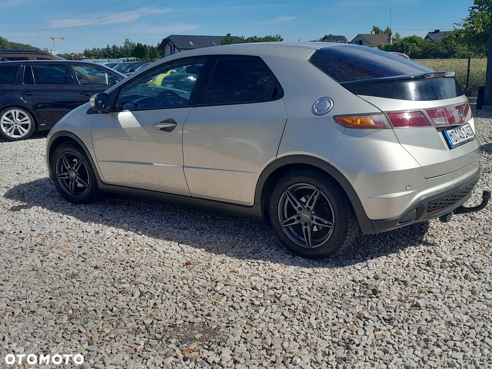 Honda Civic 1.4i-DSi - 5