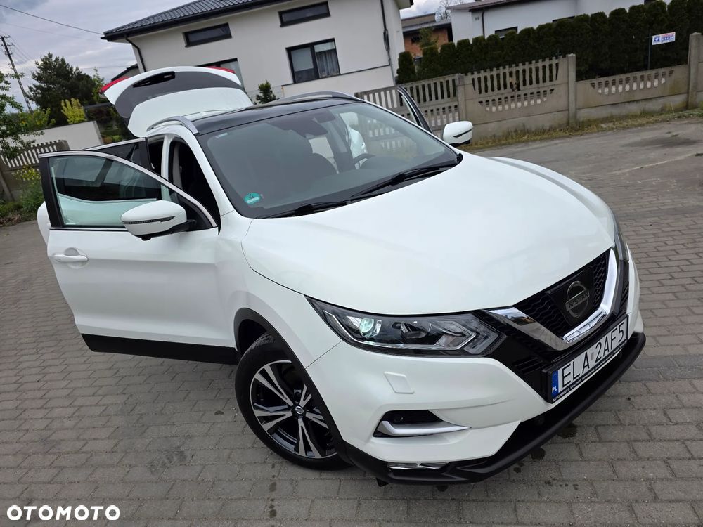 Nissan Qashqai 1.6 DIG-T N-Connecta - 41
