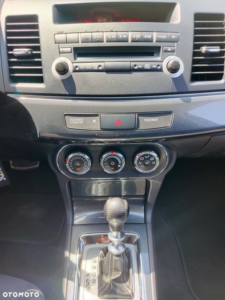 Mitsubishi Lancer 2.0 Ralliart GSR - 24