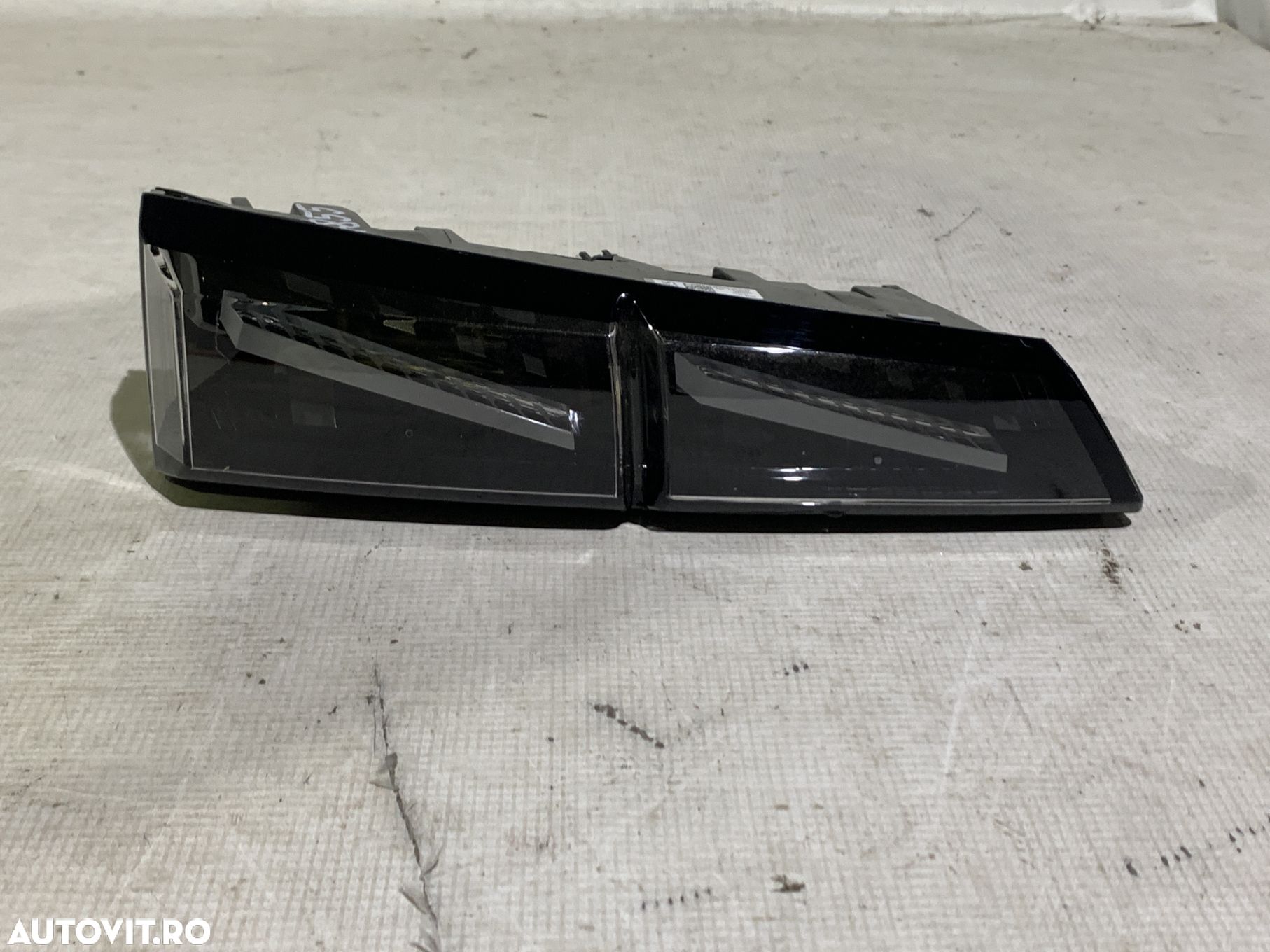 Stop stanga spate pe hayon, Peugeot 308 GT, 2021, 2022, 2023, 2024, cod origine OE 9835300480. - 1