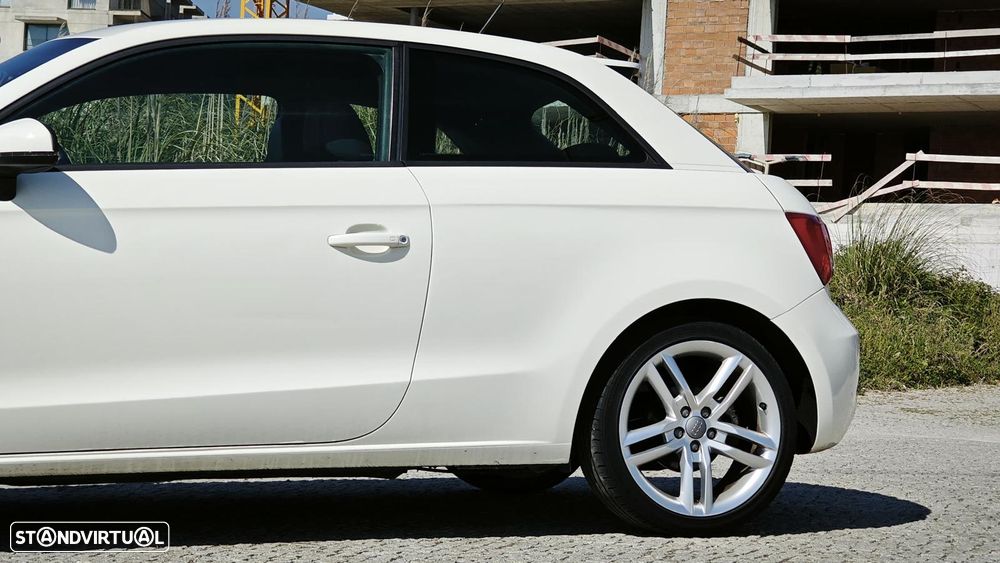 Audi A1 1.6 TDI S line edition - 3