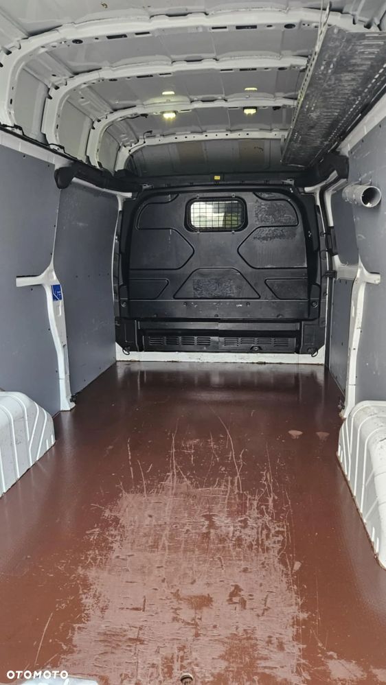 Ford Transit Custom - 25