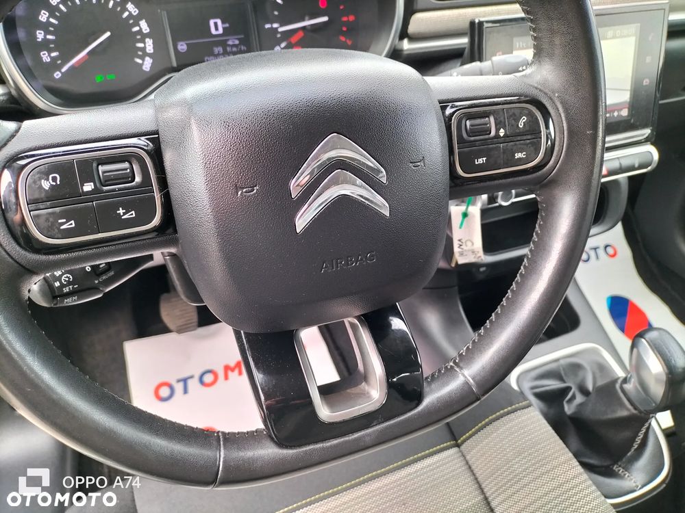 Citroën C3 Pure Tech 82 SHINE - 9