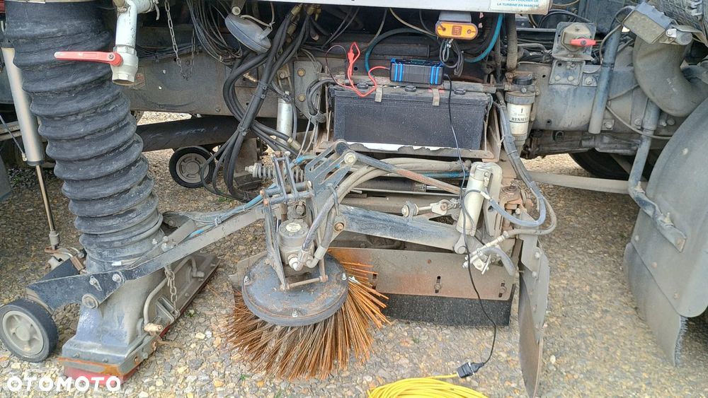 Renault MIDLUM ZAMIATARKA mercedes axor johnston semat atego faun - 9