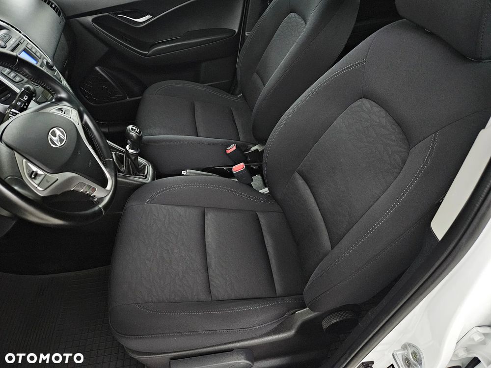 Hyundai ix20 1.6 BlueDrive Comfort - 20