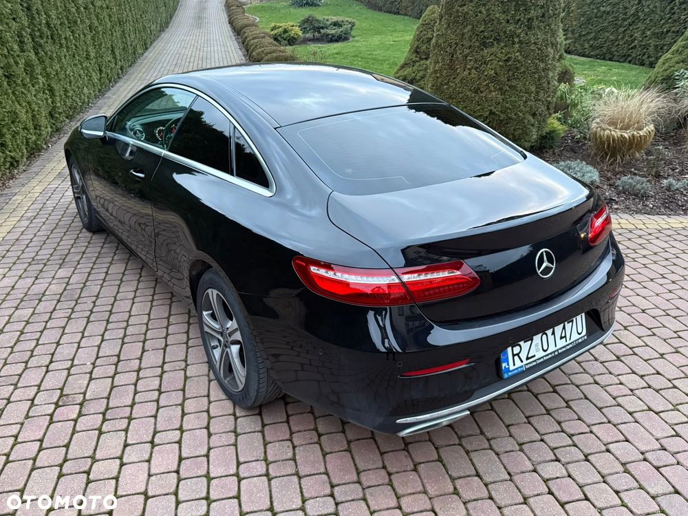 Mercedes-Benz Klasa E 200 4-Matic 9G-TRONIC - 9