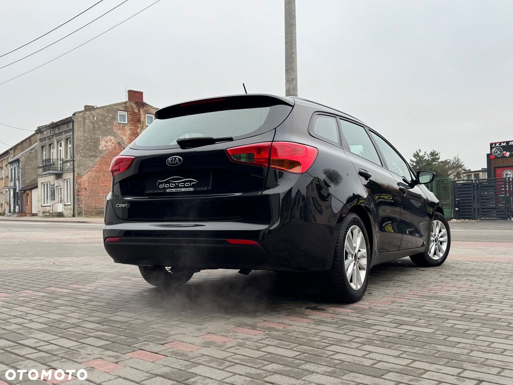 Kia Ceed 1.6 GDI Vision - 12