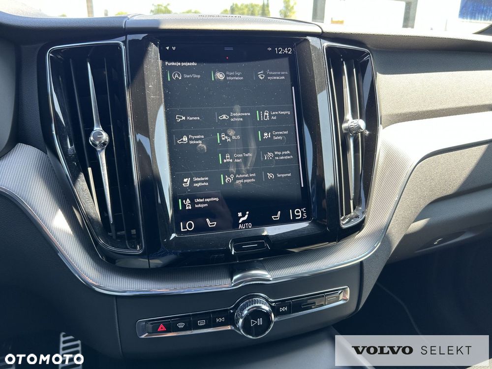 Volvo XC 60 - 18