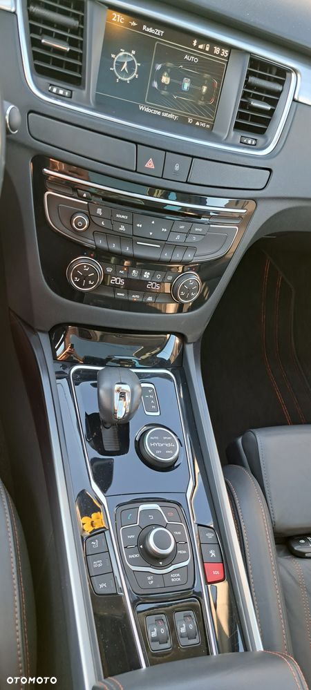 Peugeot 508 RXH Hybrid - 16