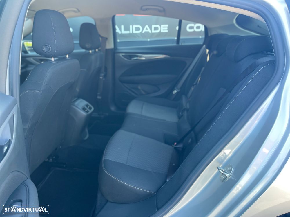 Opel Insignia Grand Sport 1.6 CDTi Innovation - 25