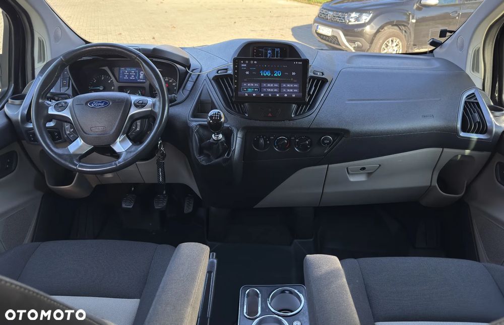 Ford Tourneo Custom 300 L2H1 VA Titanium - 27