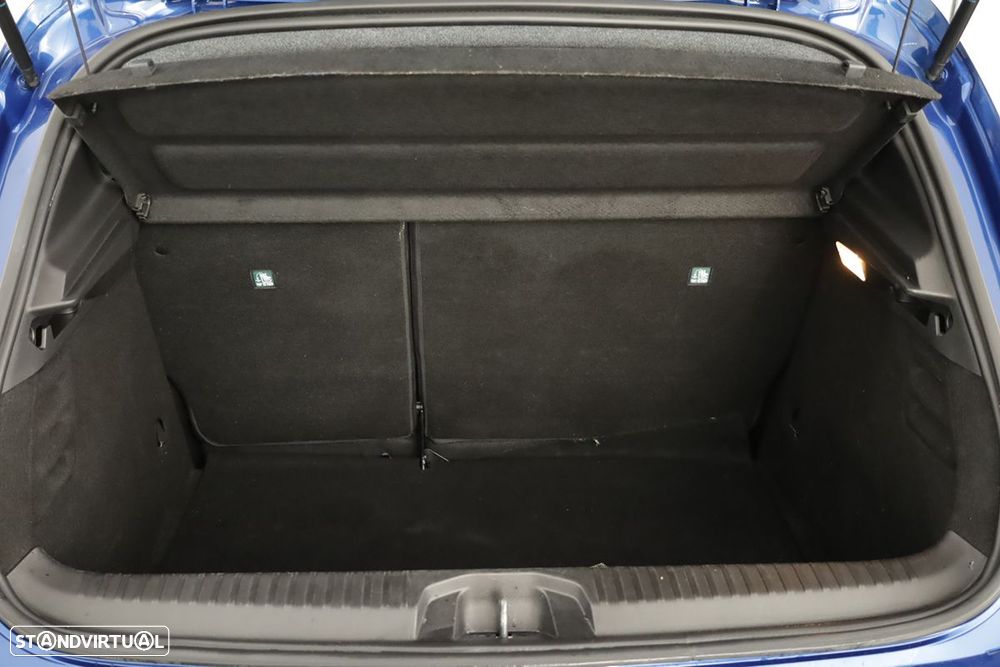 Renault Clio 1.0 TCe Techno Bi-Fuel - 24
