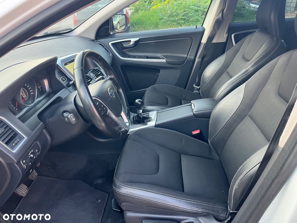 Volvo XC 60 D4 AWD Linje Inscription - 9