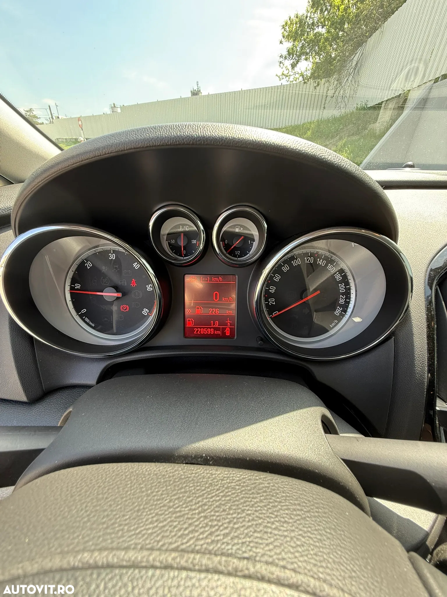 Opel Astra 2.0 CDTI Exklusiv - 15