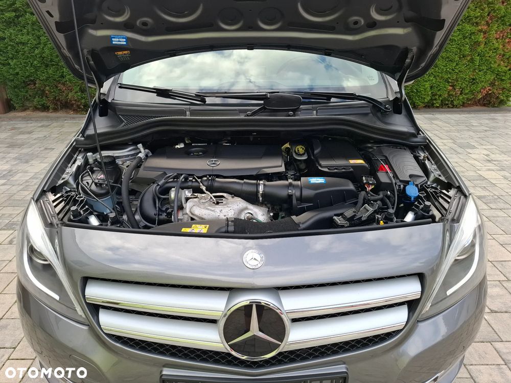 Mercedes-Benz Klasa B 200 (BlueEFFICIENCY) - 23