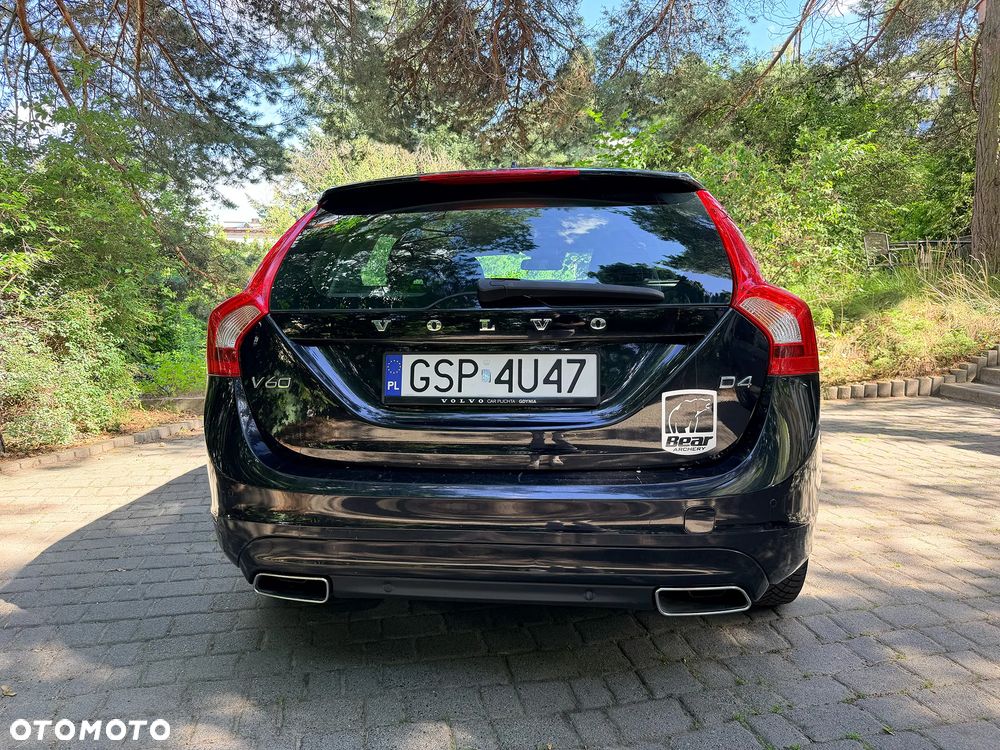 Volvo V60 D4 Drive-E Kinetic - 3