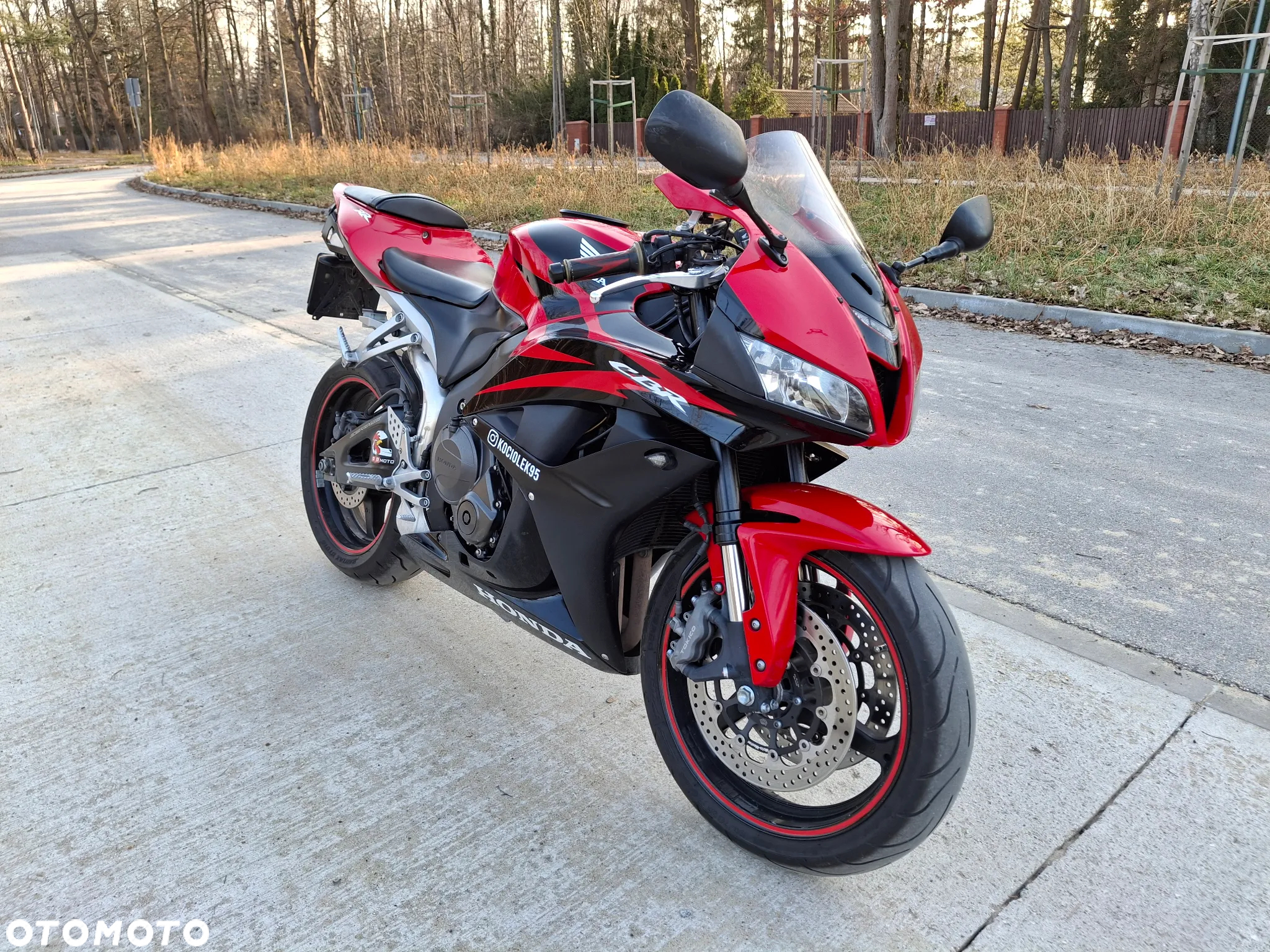 Honda CBR - 8