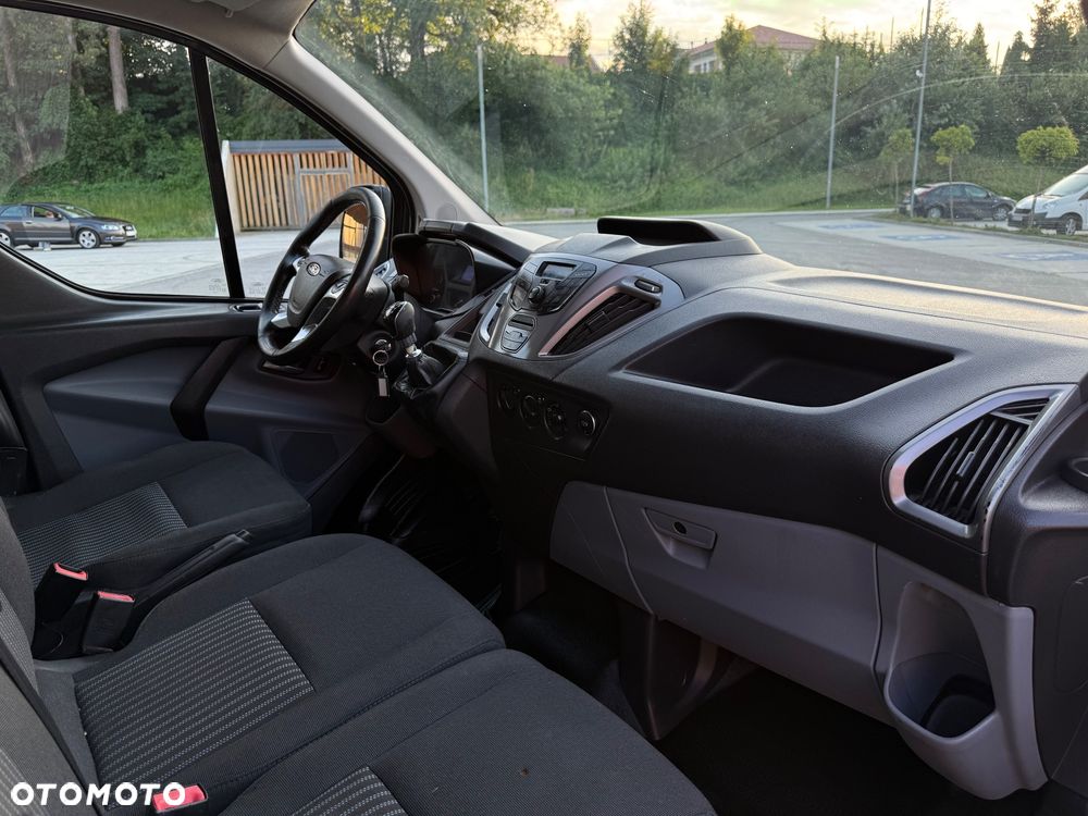 Ford Transit Custom - 8