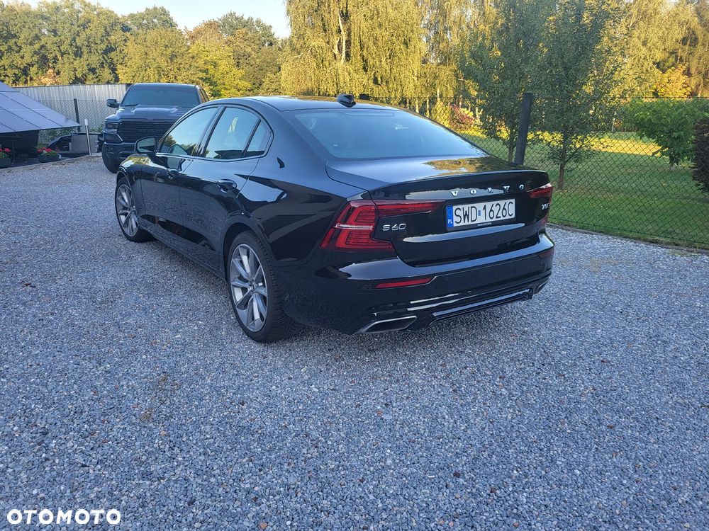 Volvo S60 - 3