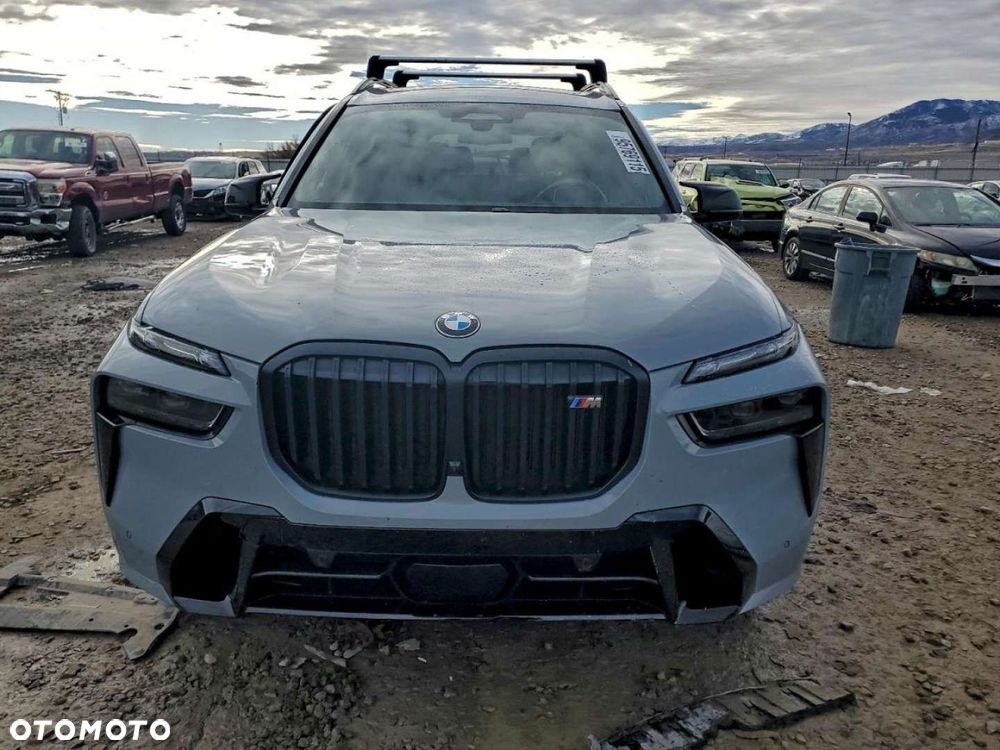 BMW X7 - 8