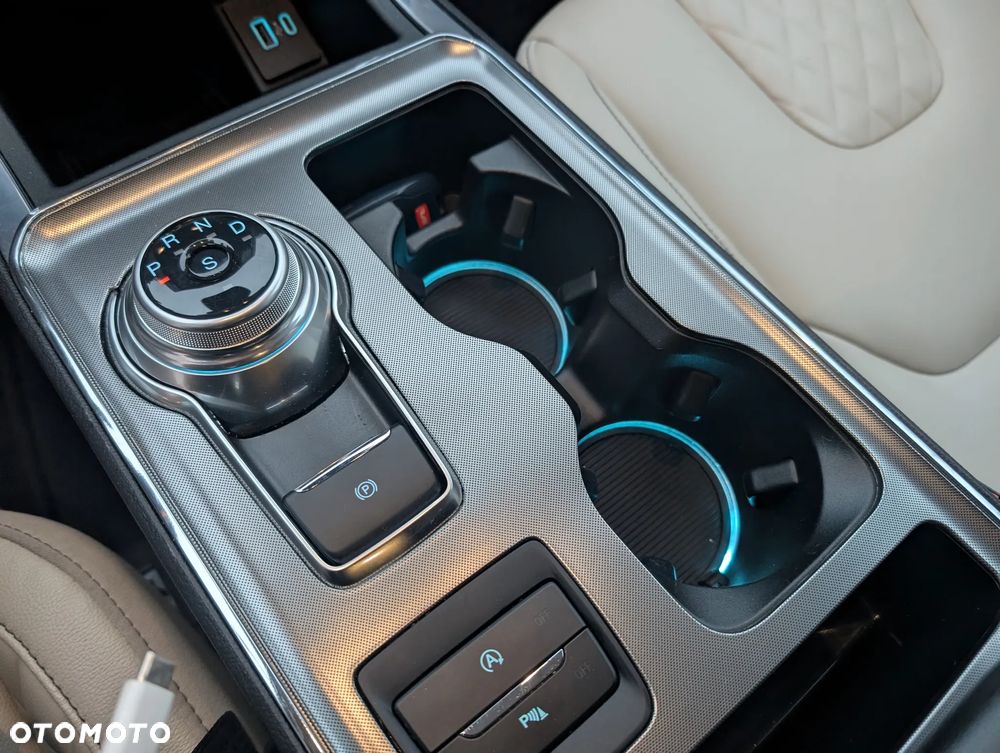 Ford Edge 2.0 EcoBlue Bi-Turbo 4x4 Titanium - 31