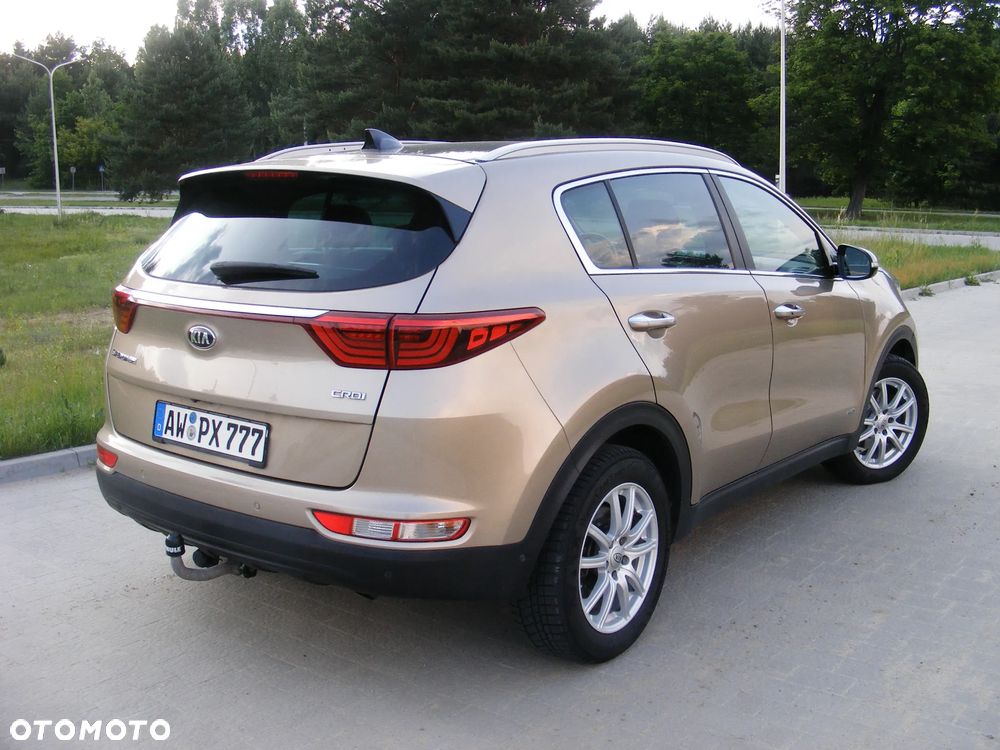 Kia Sportage 2,0 CRDI AWD Platinum - 38