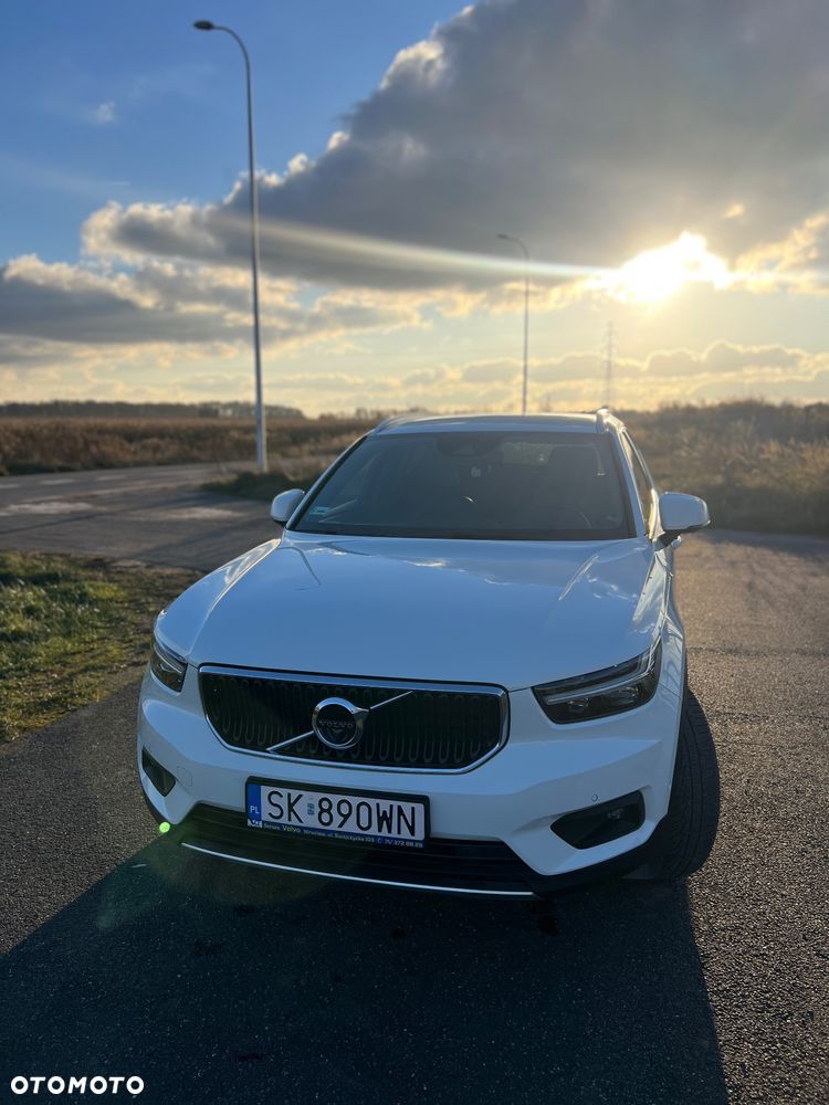 Volvo XC 40 T4 AWD Momentum Pro - 3