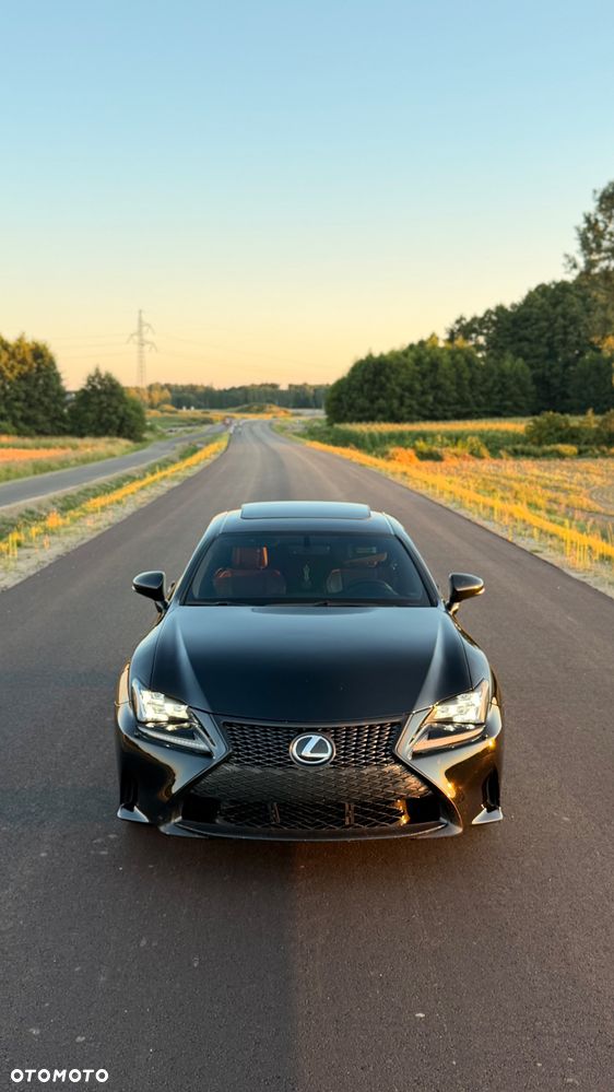 Lexus RC - 6
