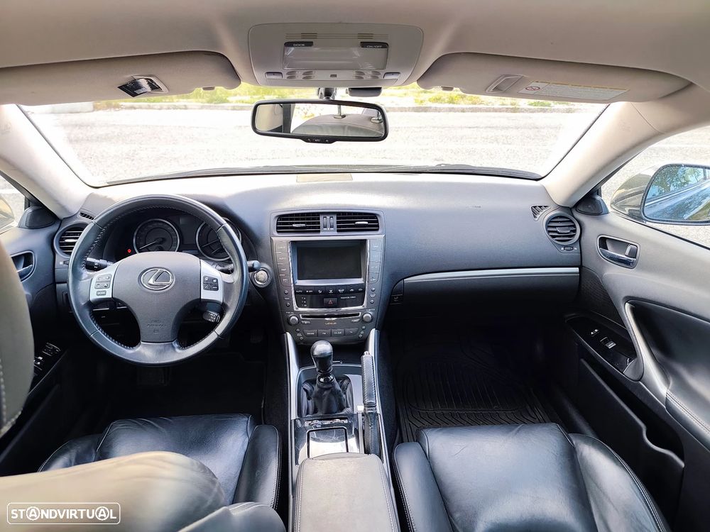Lexus IS 200 d 1F - 12