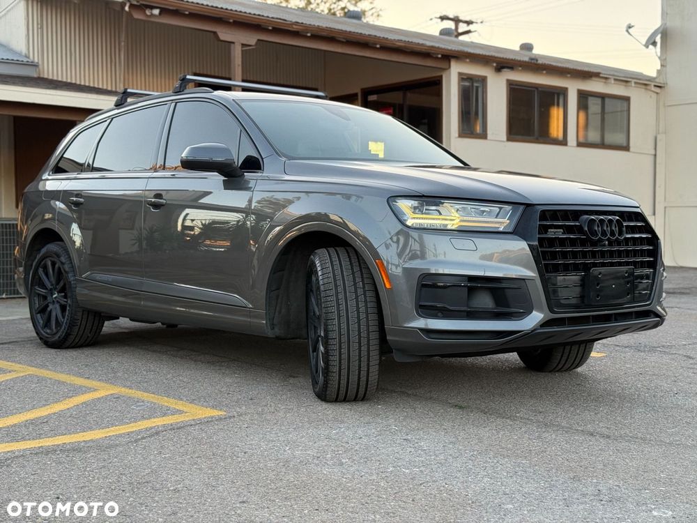 Audi Q7 - 3