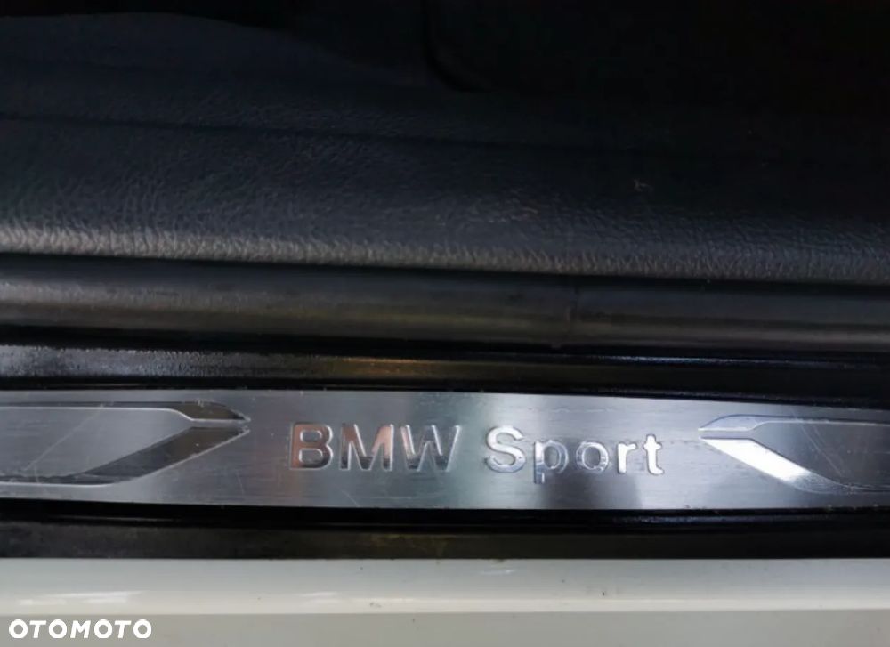 BMW Seria 3 - 38
