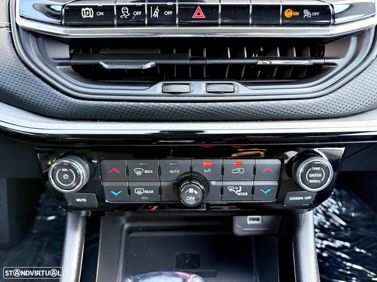 Jeep Compass - 18