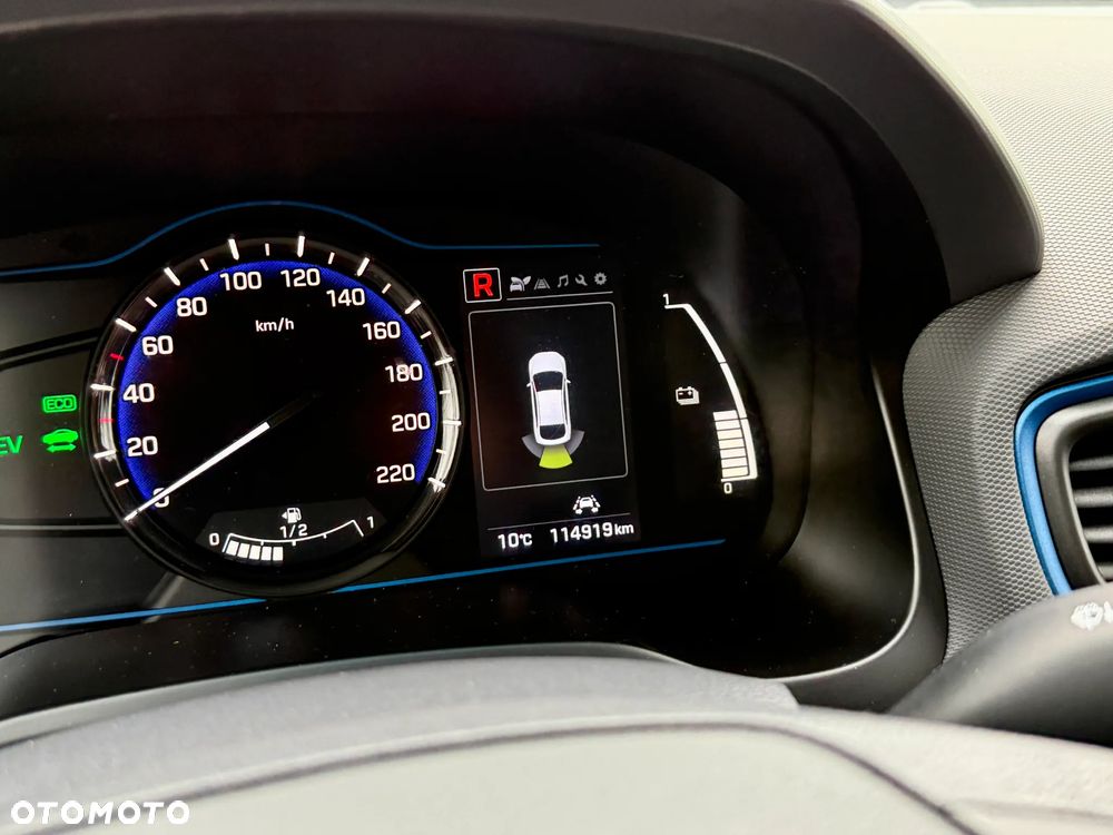 Hyundai IONIQ Hybrid Premium - 14