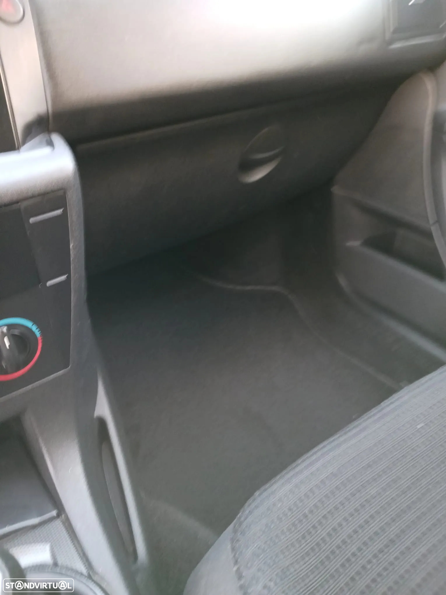 Citroën C4 1.6 HDi VTR Pack - 11